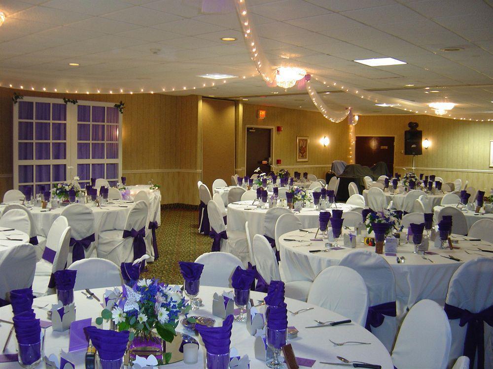 Days Inn By Wyndham Plattsburgh Restaurant foto